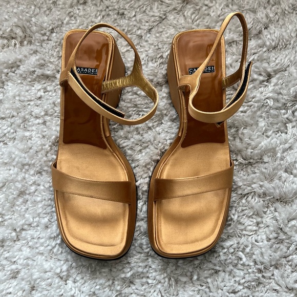 Vintage Casadei satin platform sandals - Picture 2 of 12
